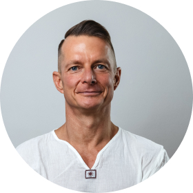 Gyalus Zoltan  Tantra masszőr